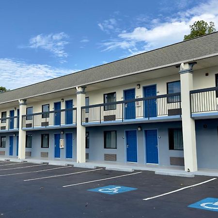 Days Inn By Wyndham Lexington-Columbia Luaran gambar