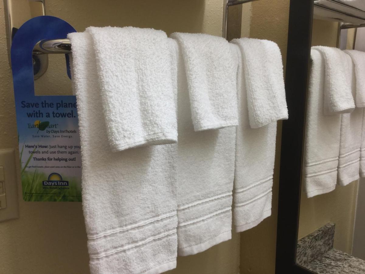 Days Inn By Wyndham Lexington-Columbia Luaran gambar